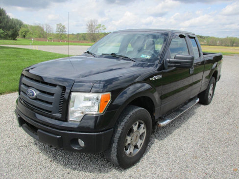 Used 2010 Ford F150 STX image 1
