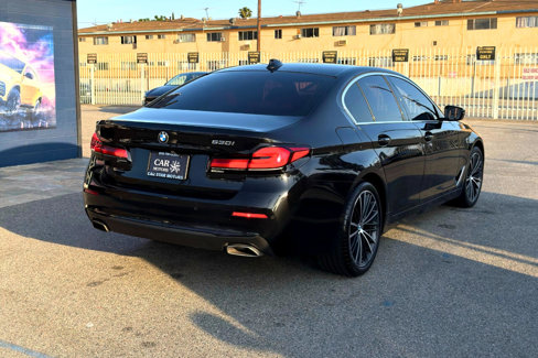 Used 2022 BMW 530i w/ Convenience Package image 5
