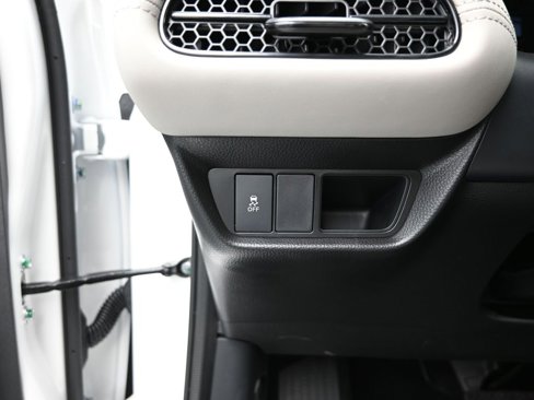 New 2026 Honda HR-V LX image 32
