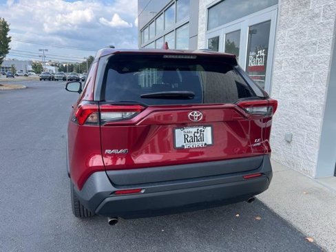 Certified 2020 Toyota RAV4 LE image 5