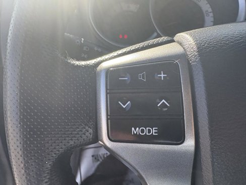 Used 2012 Toyota Tacoma PreRunner image 27