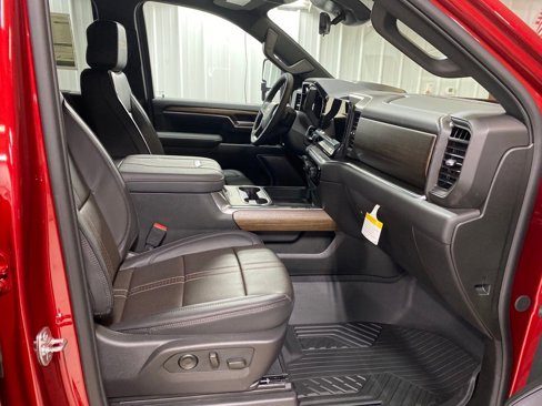 New 2025 Chevrolet Silverado 3500 High Country w/ High Country Premium Package image 32