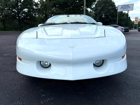 Used 1995 Pontiac Firebird Coupe image 8