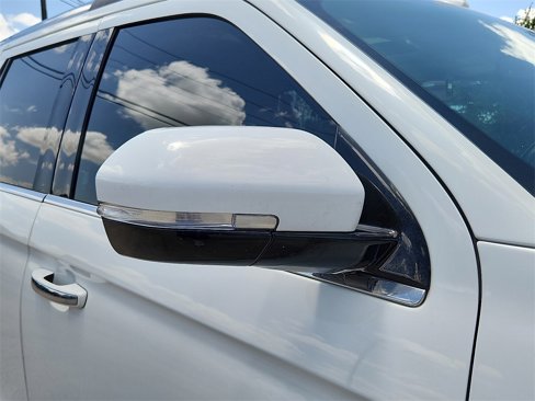 Used 2021 Ford Expedition Limited image 7