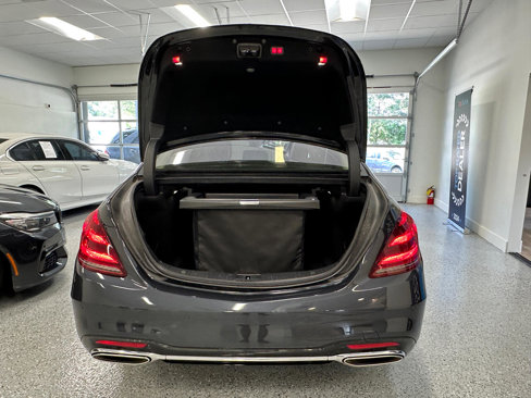 Used 2018 Mercedes-Benz S 450 Sedan image 31