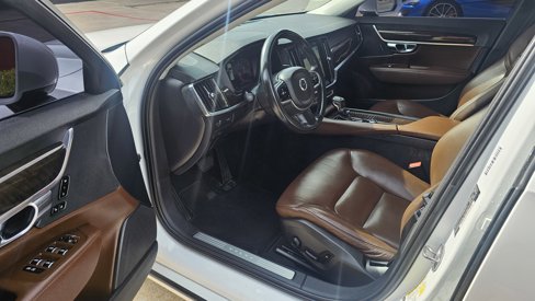 Used 2018 Volvo S90 T5 Momentum w/ Convenience Package image 26