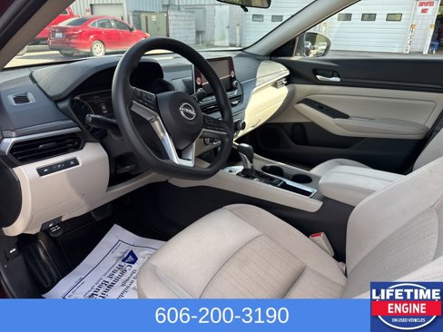 Used 2025 Nissan Altima 2.5 SV image 20