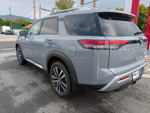 New 2025 Nissan Pathfinder Platinum w/ Cargo Package image 5
