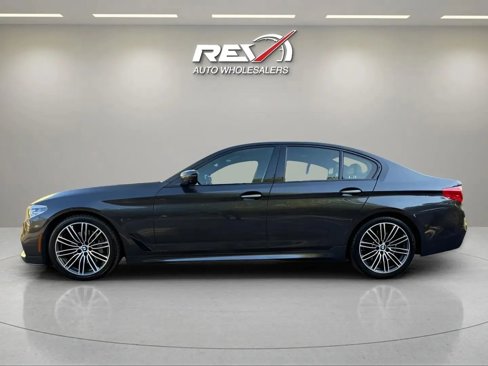 Used 2018 BMW 540i xDrive image 2