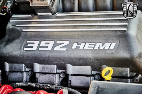 Used 2011 Dodge Challenger SRT8 image 23