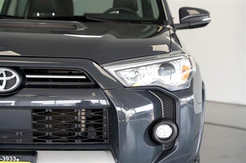Used 2024 Toyota 4Runner TRD Off-Road Premium image 10