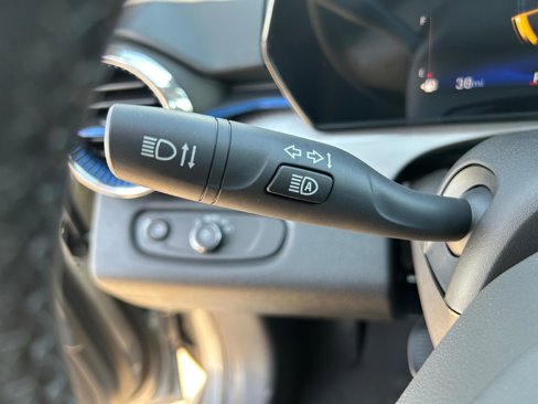 New 2025 Chevrolet Trax LT w/ Driver Confidence Package image 27