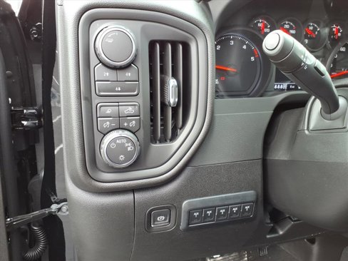 New 2026 Chevrolet Silverado 2500 Custom image 11