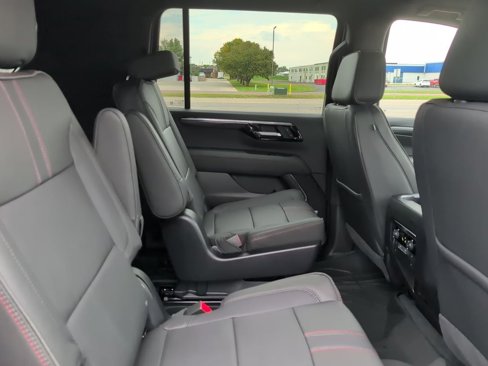 New 2026 Chevrolet Suburban RST w/ Comfort Package image 29
