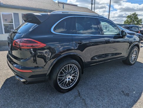 Used 2016 Porsche Cayenne S w/ Premium Plus Package image 7