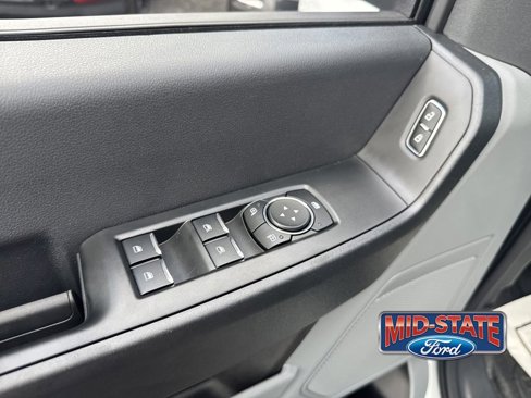 New 2026 Ford F250 XL w/ XL Off-Road Package image 17