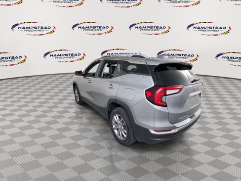 Used 2024 GMC Terrain SLT image 6