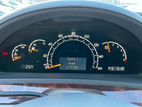 Used 2000 Mercedes-Benz S 500 image 11