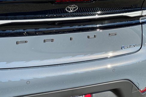 New 2026 Toyota Prius Plug-In Hybrid image 16