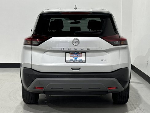 Used 2023 Nissan Rogue SV image 26