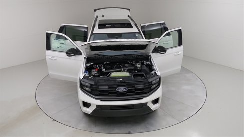 New 2025 Ford Expedition Active image 48