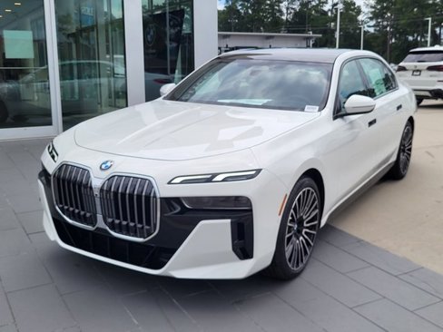 New 2025 BMW 760i xDrive image 7