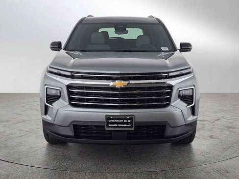 New 2026 Chevrolet Traverse LT w/ Enhanced Driving Package image 8