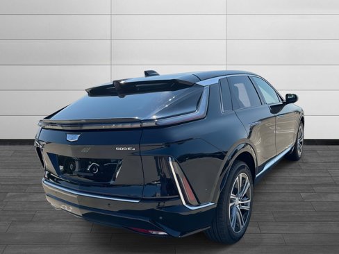 New 2026 Cadillac Lyriq Luxury image 5