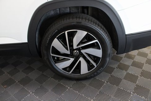 New 2026 Volkswagen Atlas SE image 21