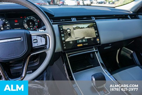 Used 2025 Land Rover Range Rover Velar Dynamic SE image 32