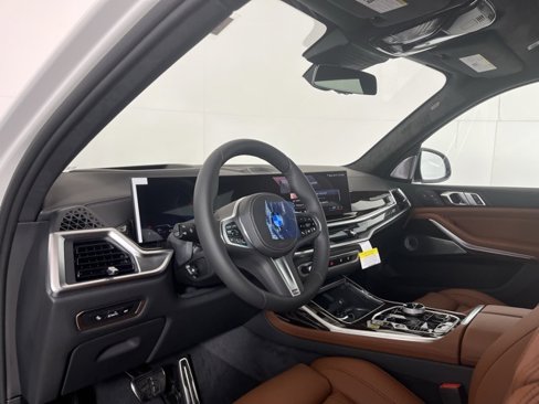 New 2026 BMW X7 xDrive40i w/ Executive Package image 9