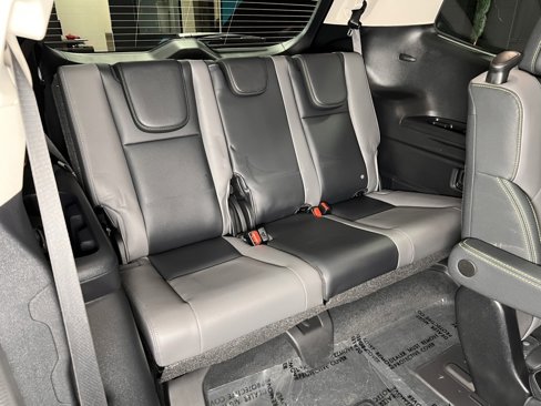 Used 2025 Subaru Ascent Onyx Edition image 11