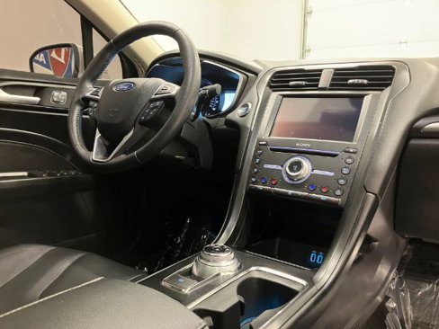 Used 2019 Ford Fusion Titanium image 51