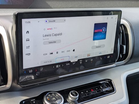 New 2025 Ford Expedition Active image 18