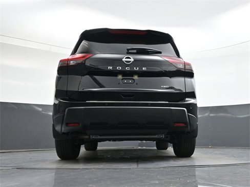 New 2026 Nissan Rogue SV image 30