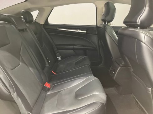 Used 2019 Ford Fusion Titanium image 45
