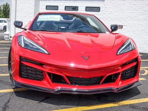 New 2025 Chevrolet Corvette E-Ray image 10