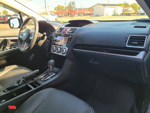 Used 2017 Subaru Crosstrek 2.0i Limited image 17
