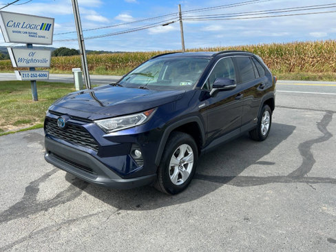 Used 2021 Toyota RAV4 XLE image 5