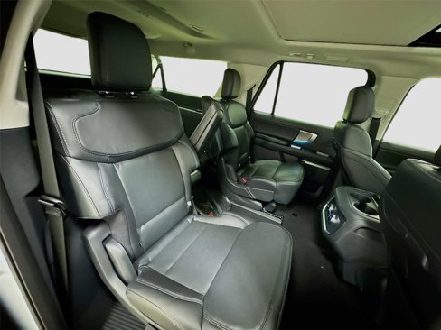 New 2025 Ford Expedition Max Platinum image 28