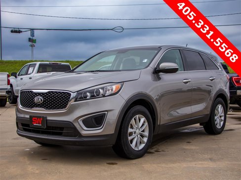 Used 2017 Kia Sorento L image 5