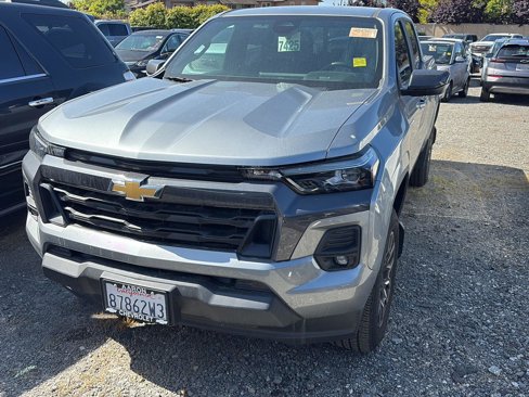 Used 2023 Chevrolet Colorado LT w/ LT Convenience Package III image 1