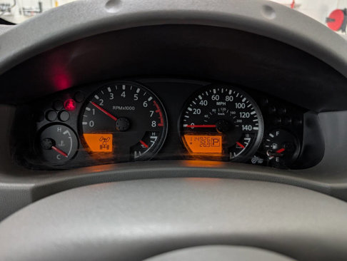 Used 2018 Nissan Frontier SV image 7