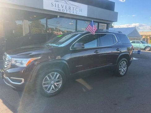 Used 2017 GMC Acadia SLE w/ LPO, Floor Liner Package image 2