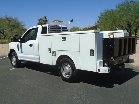 Used 2017 Ford F250 XL image 3