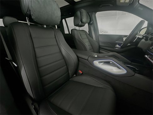 New 2026 Mercedes-Benz GLS 580 4MATIC image 30