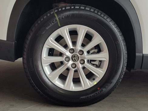 New 2026 Toyota Grand Highlander AWD image 3