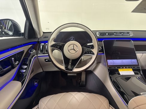 New 2026 Mercedes-Benz S 580 4MATIC Sedan image 13