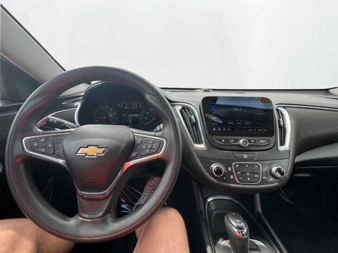 Used 2019 Chevrolet Malibu LT image 21