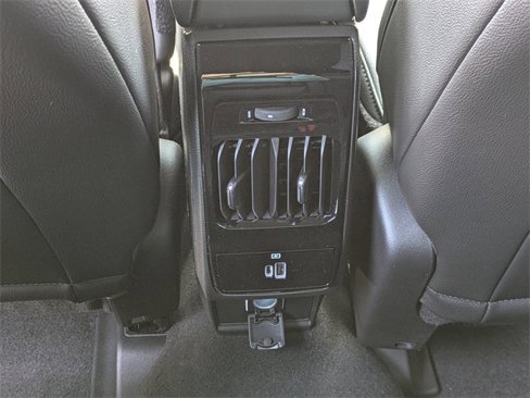 Used 2025 Jeep Compass Latitude w/ Convenience Group image 15
